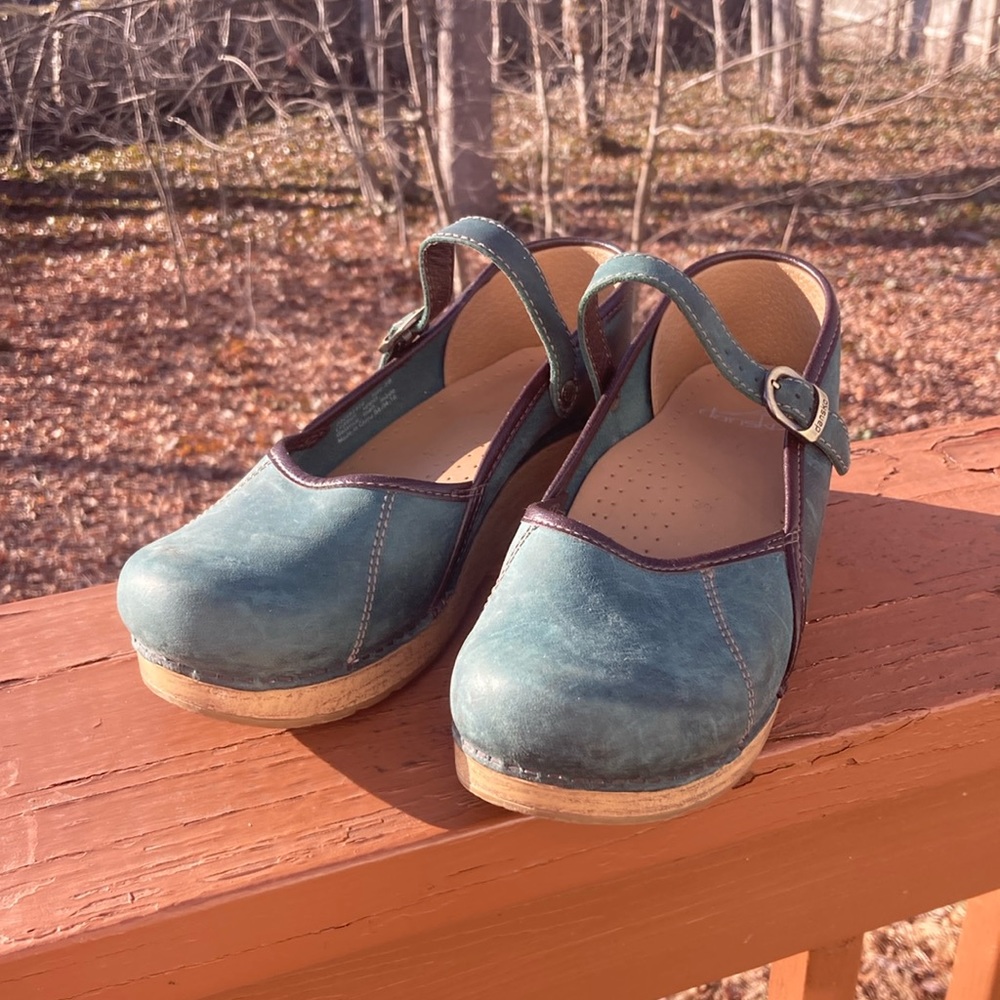 Dansko Green Leather Mary Jane Clogs/Shoes